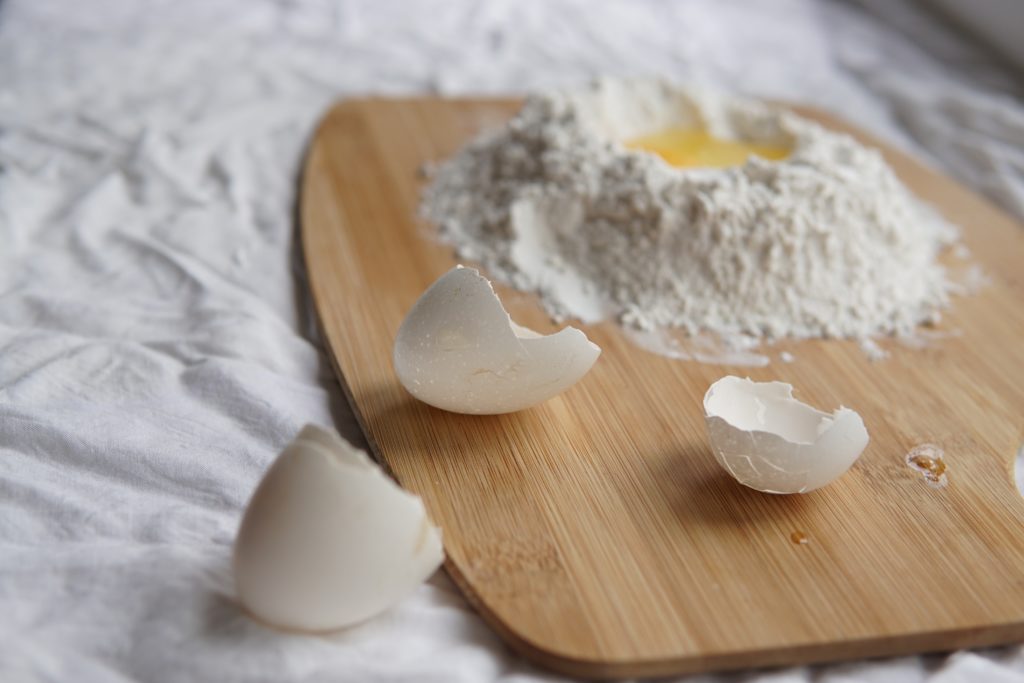 flour-egg-replacement